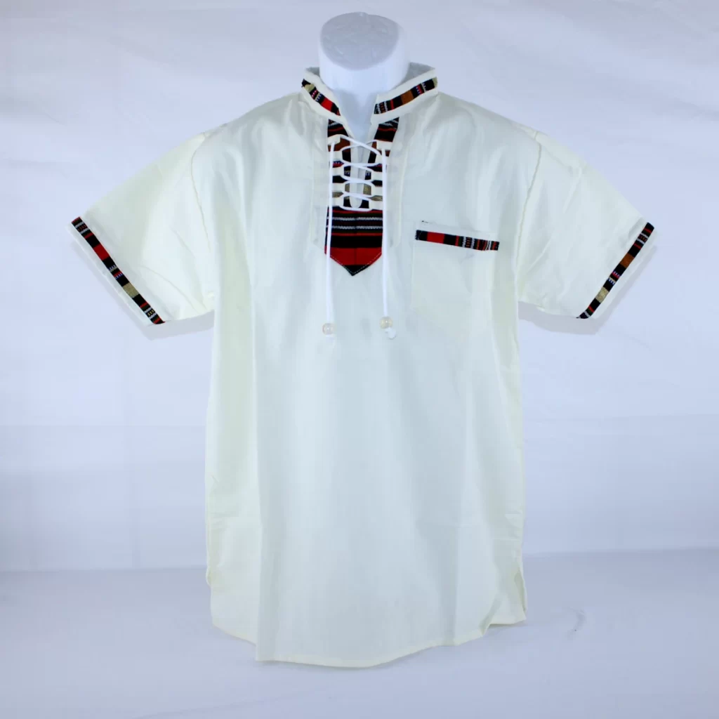 Camisa típica de Guatemala para hombre de color crema