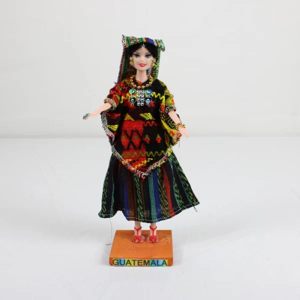 Muñeca hecha a mano con traje típico de Guatemala. Multicolor rojo negro amarillo