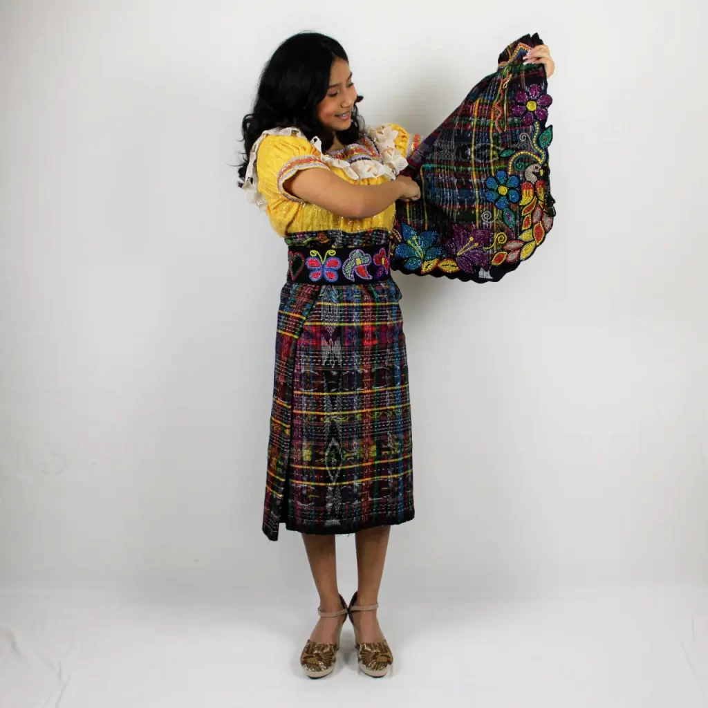 Traje típico de Guatemala – Faja, delantal, corte y blusa – Estilo Totonicapán Crema Canela 70