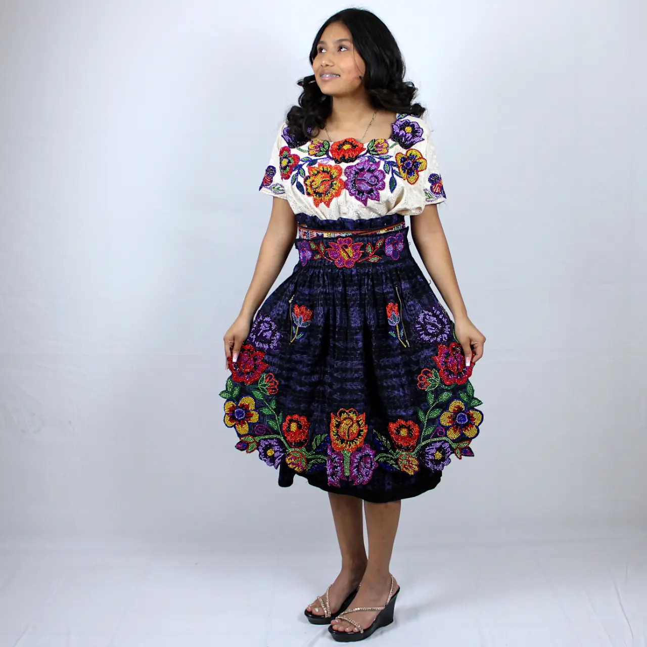 Traje tipico de Guatemala Faja delantal corte y blusa Estilo Totonicapan Crema Amarillo 185 Ropa Tipica Archila